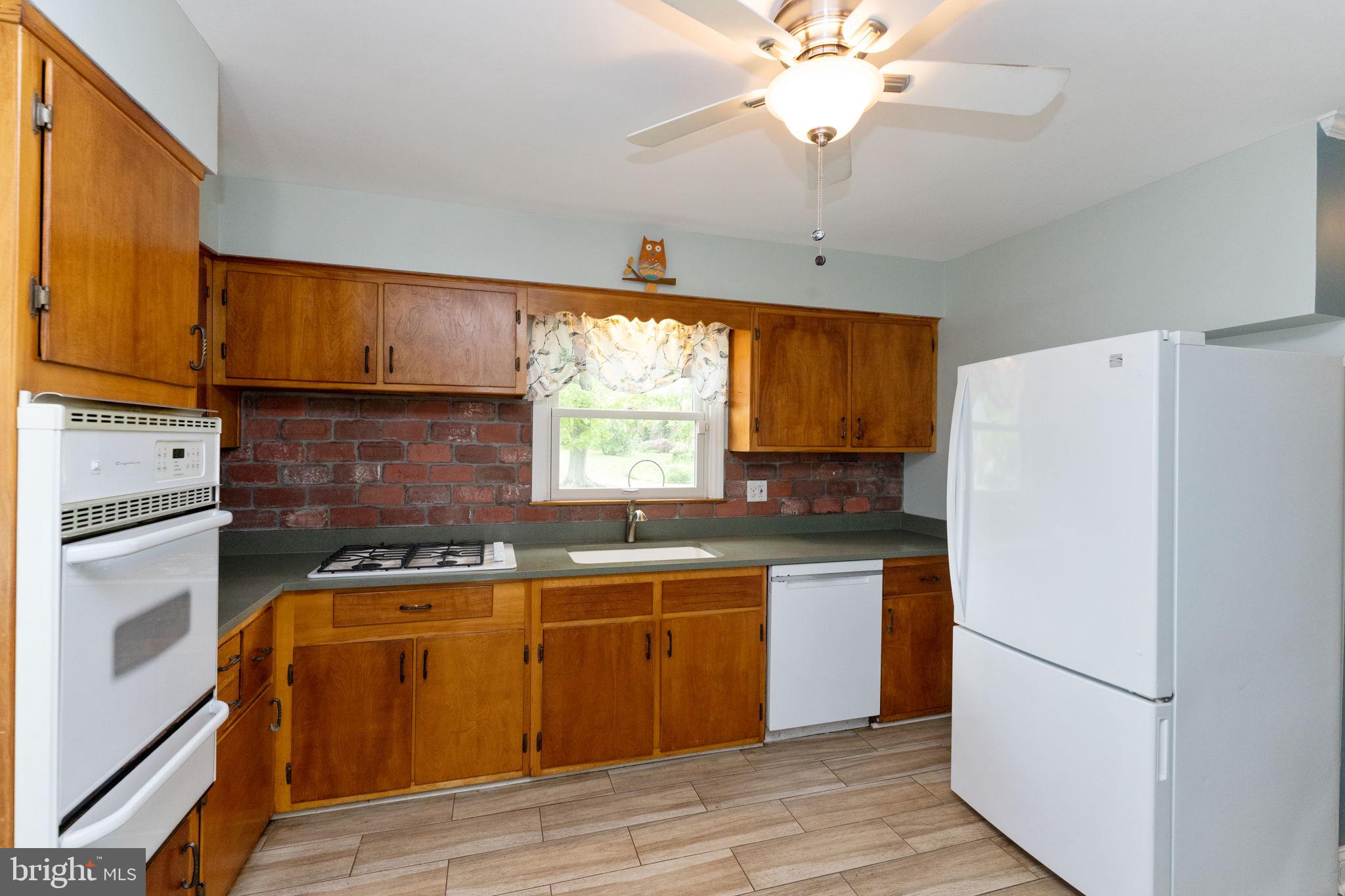 8444 Chippewa Road Philadelphia, PA 19128 - Photo 10 of 30
