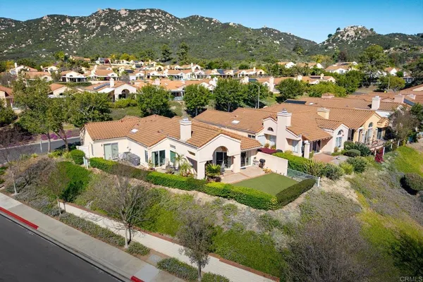 $939,000 | 1749 Sawgrass, Escondido, CA 92026