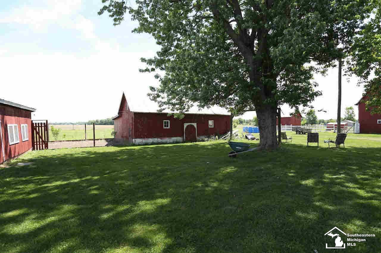 9284 Sumpter Road Maybee, MI 48159 - Photo 28 of 30 21171612-27.JPG