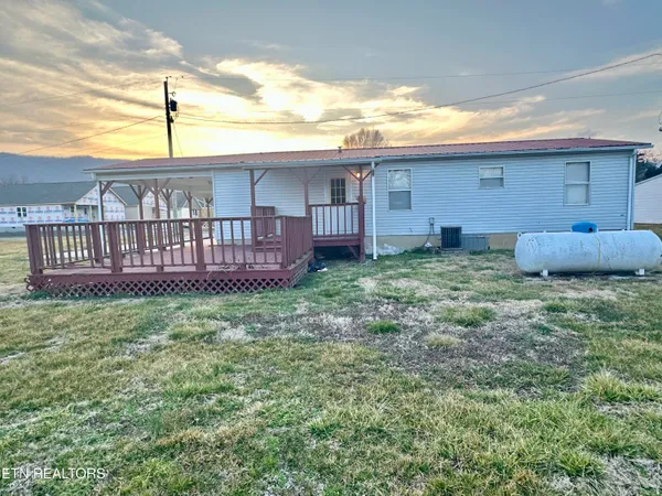 $105,000 | 925 Winchester Avenue, Middlesboro, KY 40965