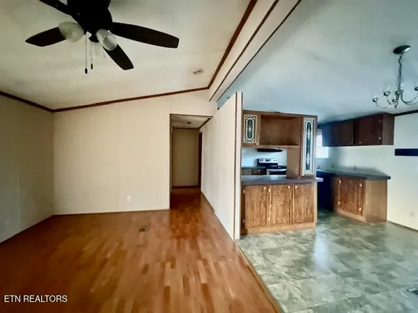 $105,000 | 925 Winchester Avenue, Middlesboro, KY 40965