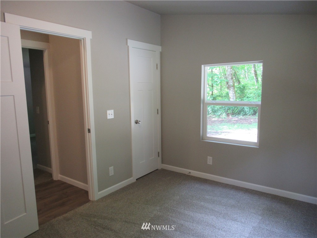 530 Southwest Wycoff Road Port Orchard, WA 98367 - Photo 14 of 19 Gallery Image 14