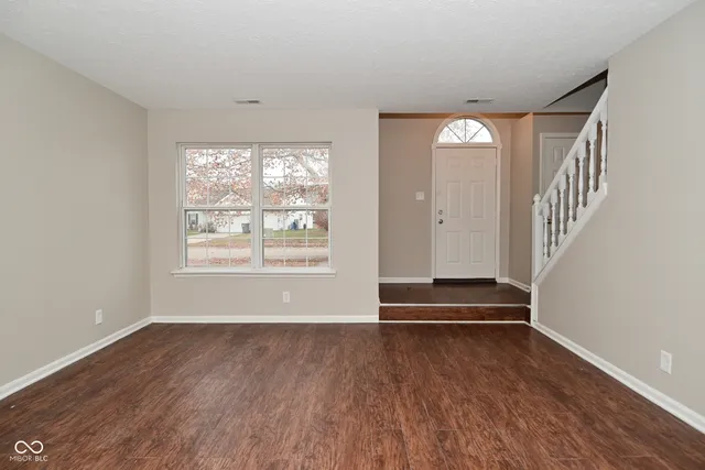 $254,900 | 2321 Gradison Circle, Indianapolis, IN 46214