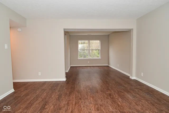 $254,900 | 2321 Gradison Circle, Indianapolis, IN 46214