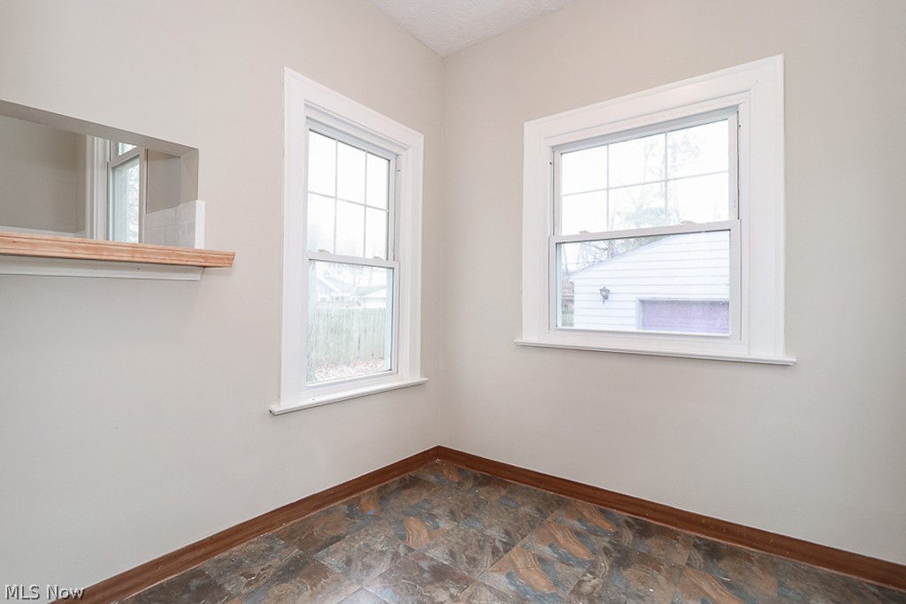 12996 Cedar Road Cleveland Heights, OH 44118 - Photo 11 of 35 Gallery Image 11