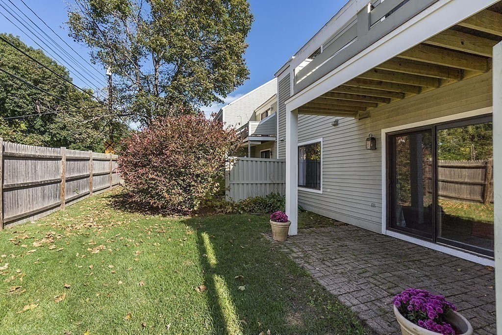 14 Concord Greene, Unit 3 Concord, MA 01742 - Photo 23 of 29