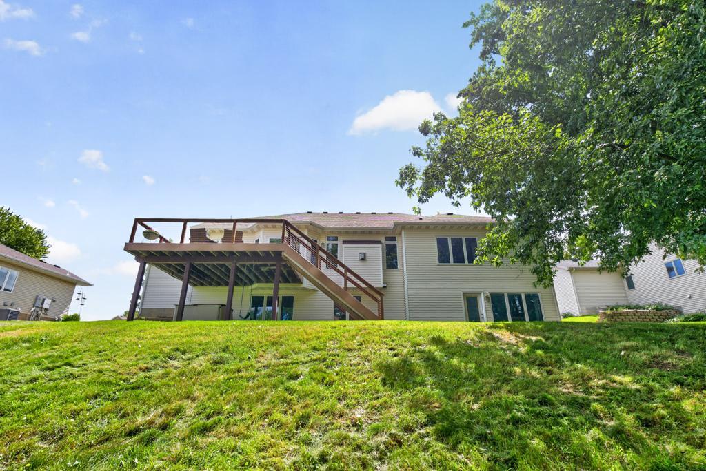 2967 Darcy Drive Northeast Rochester, MN 55906 - Photo 4 of 53