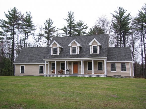 810 Clement Hill Road Hopkinton, NH 03229 - Photo 1 of 1