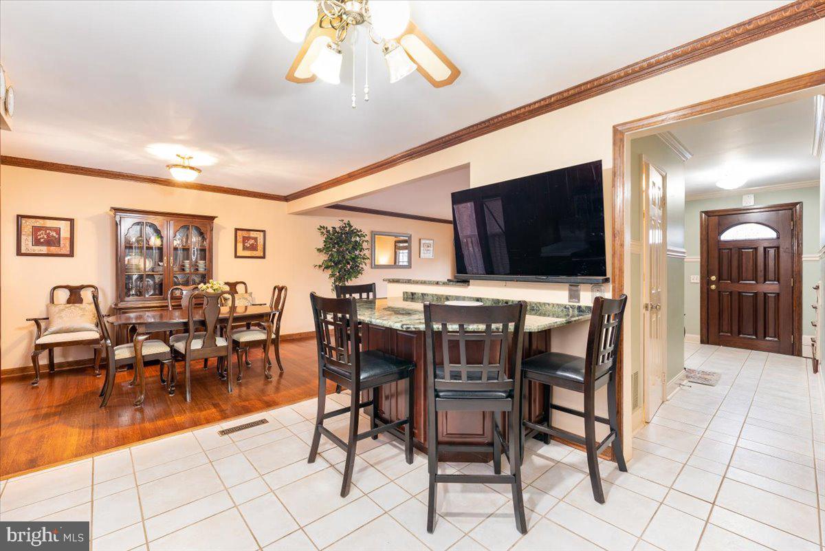 10209 Snowden Road Laurel, MD 20708 - Photo 18 of 36 Eat In