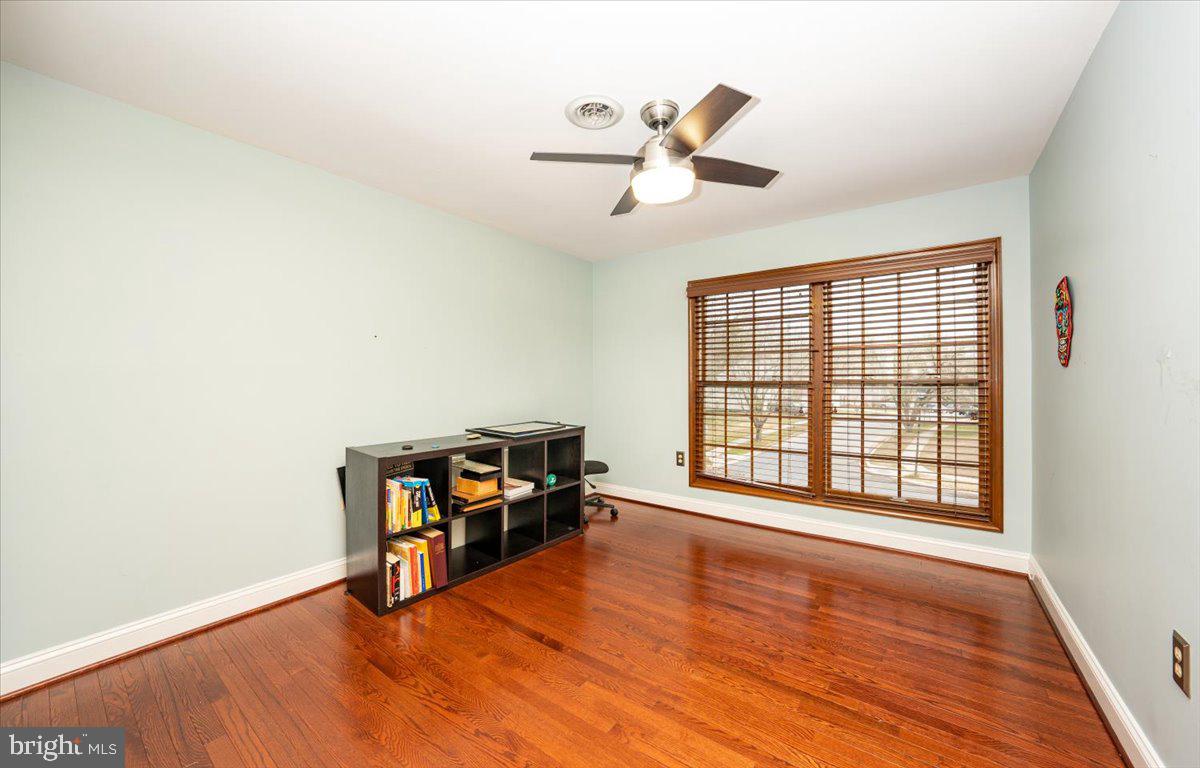 10209 Snowden Road Laurel, MD 20708 - Photo 30 of 36 Bedroom 4