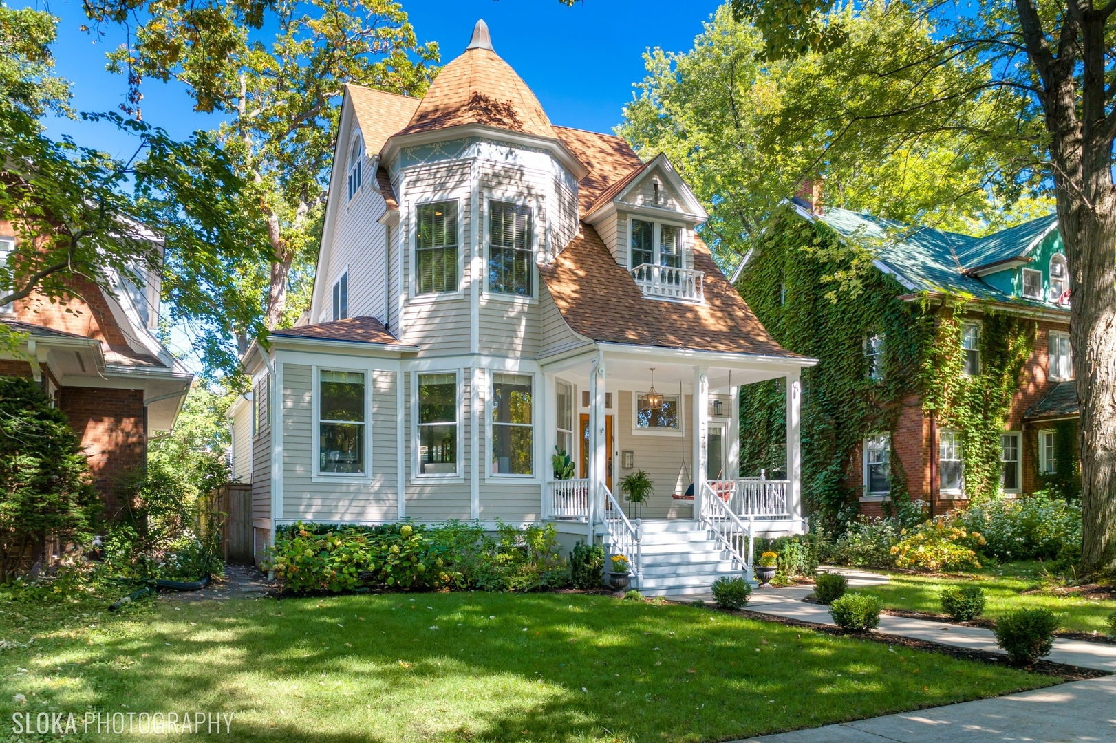 244 Laurel Avenue, Wilmette, IL 60091 Compass