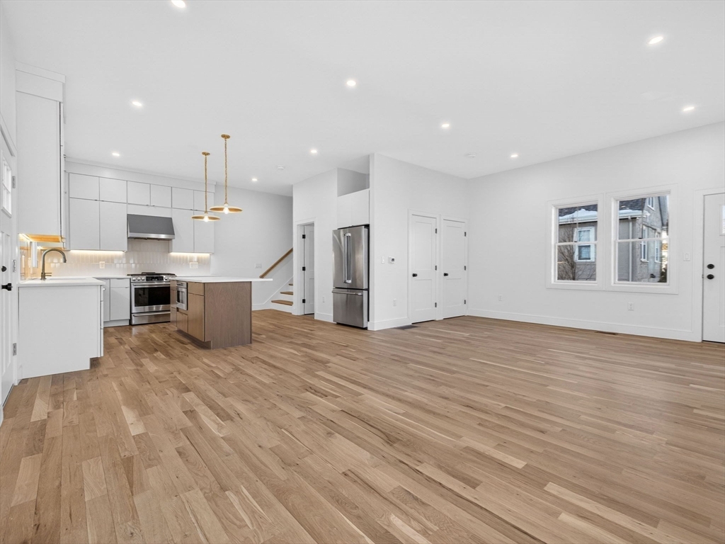 142 Birch Street, Unit 2 Boston, MA 02131 - Photo 6 of 21