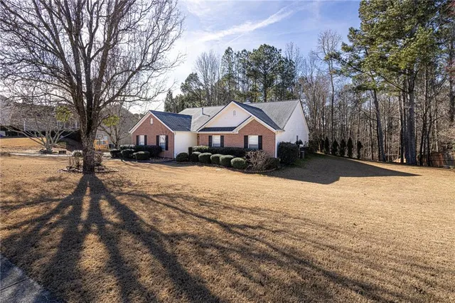 $399,900 | 2730 Angel Oak Circle, Dacula, GA 30019