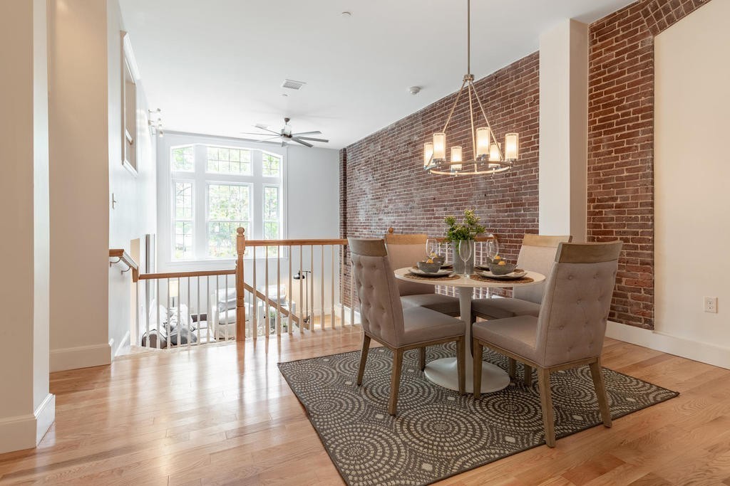 52 Sanborn Street, Unit 7 Reading, MA 01867 - Photo 11 of 33