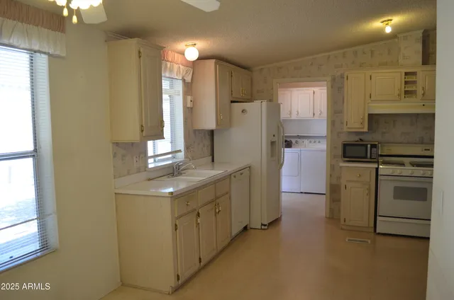 $50,000 | 2650 West Union Hills Drive, Unit 43, Phoenix, AZ 85027