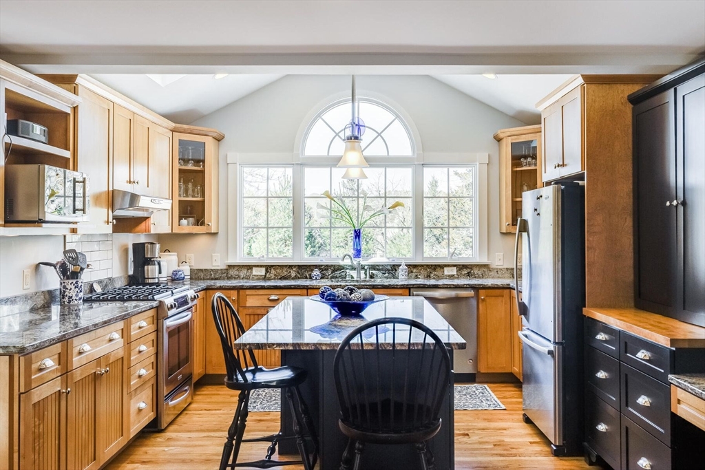 30 Beach Road, Unit 30 Orleans, MA 02653 - Photo 4 of 42