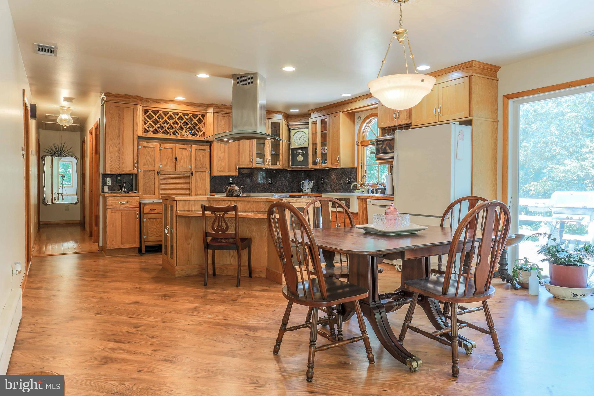 552 Trimble Road Joppa, MD 21085 - Photo 9 of 28 Kitchen