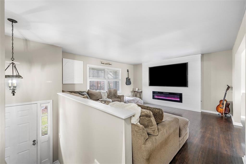 1732 Sohn Road Aliquippa, PA 15001 - Photo 5 of 50 Gallery Image 5