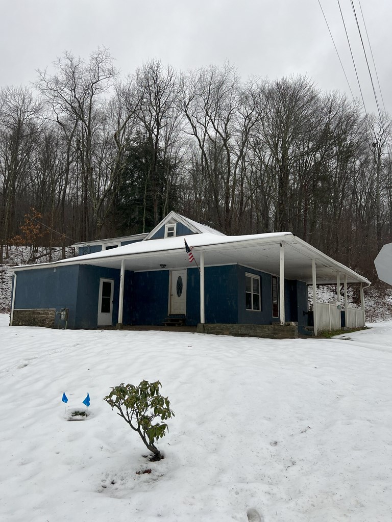 1773 Grandview Road Oil City, PA 16301 - Photo 4 of 23 Gallery Image 4