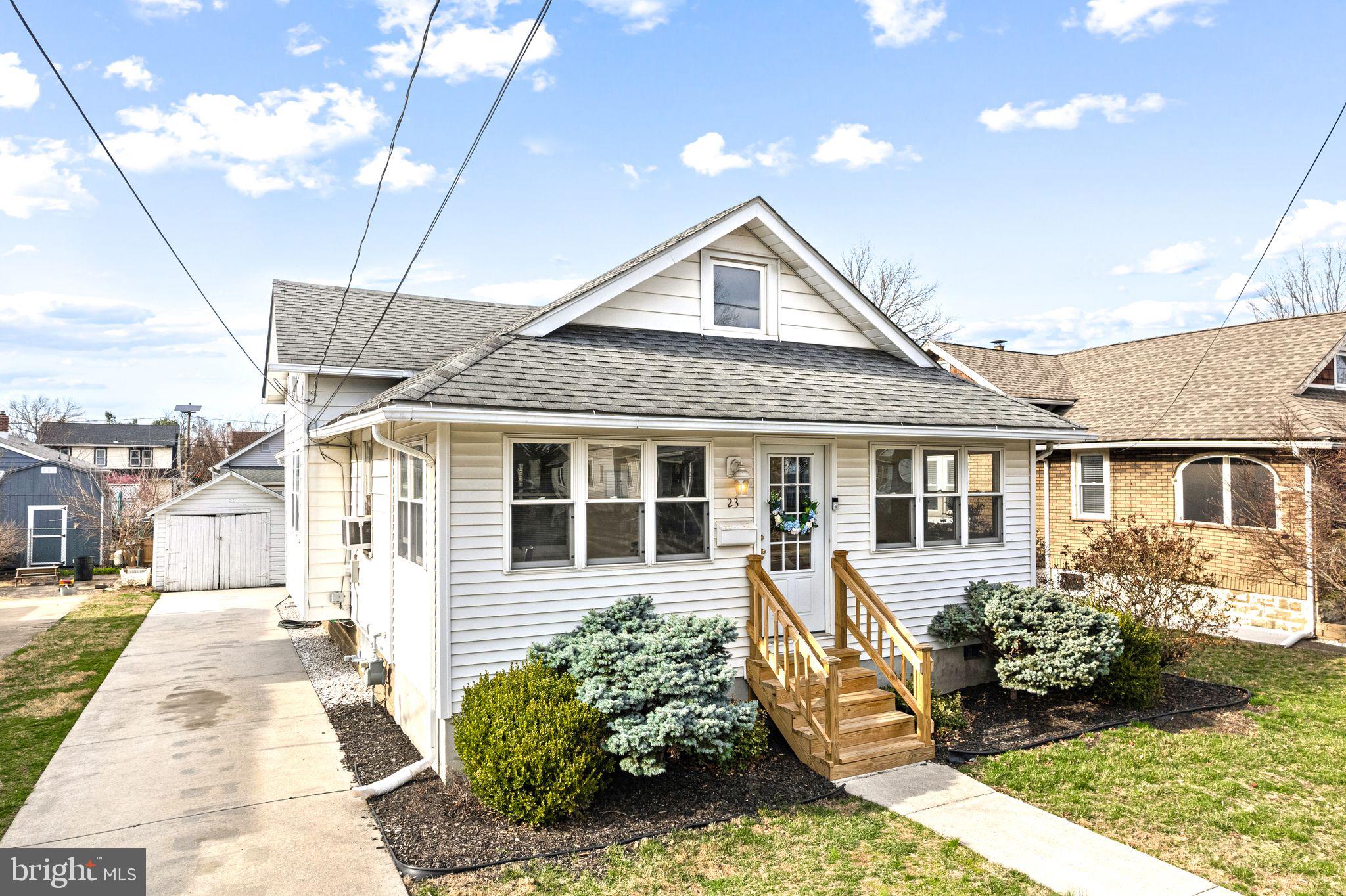 23 Ormond Avenue Haddon Township, NJ 08107 - Photo 31 of 34 a front view of a house with garden