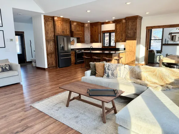 $769,900 | 6484 Kabekona Ridge Drive Northwest, Walker, MN 56484