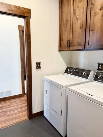 $769,900 | 6484 Kabekona Ridge Drive Northwest, Walker, MN 56484