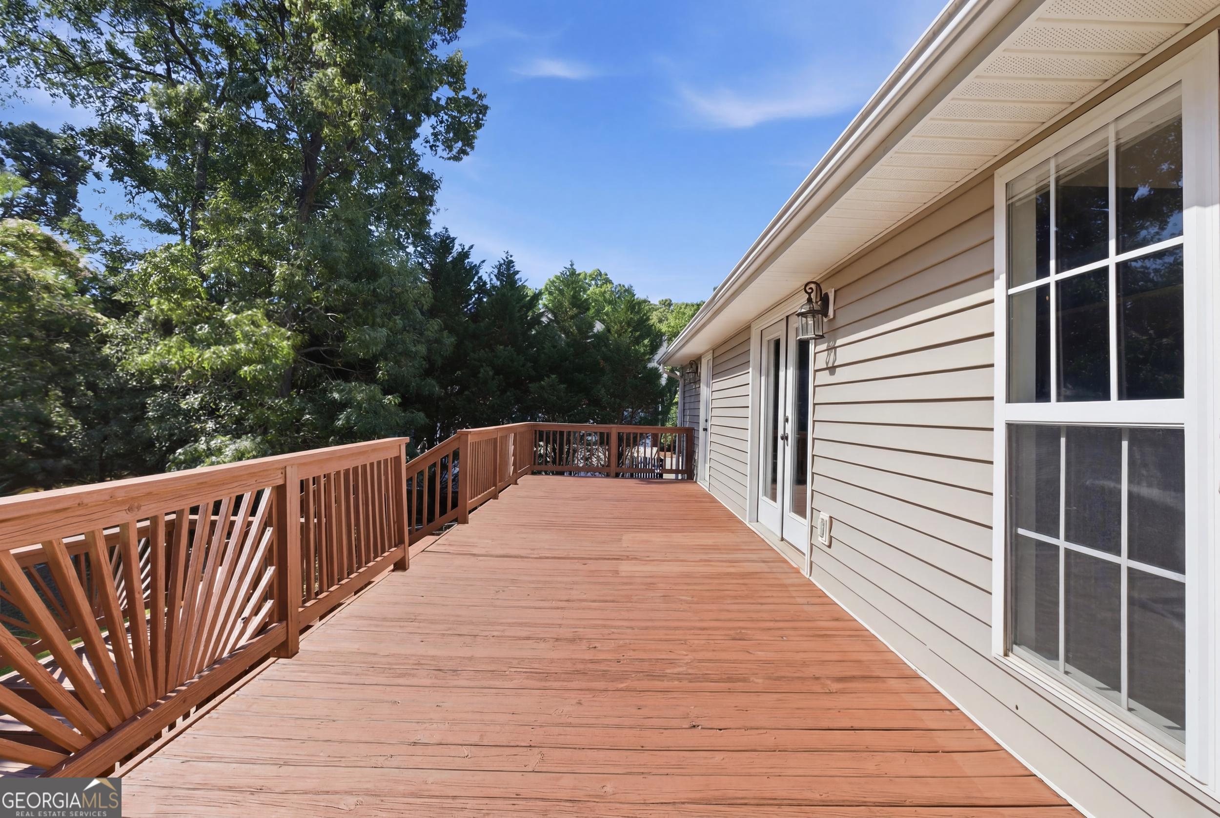 171 Winding Way Hartwell, GA 30643 - Photo 14 of 37 a view of balcony and deck