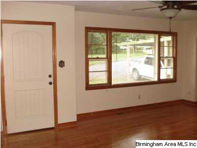 922 Randall Street Gadsden, AL 35901 - Photo 4 of 24
