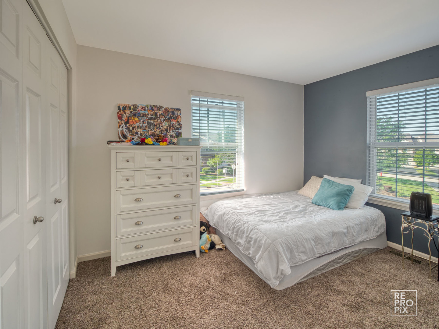 833 Oak Hollow Road Crystal Lake, IL 60014 - Photo 11 of 18