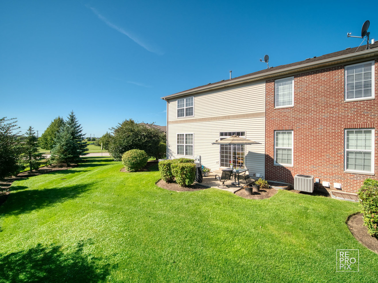 833 Oak Hollow Road Crystal Lake, IL 60014 - Photo 18 of 18