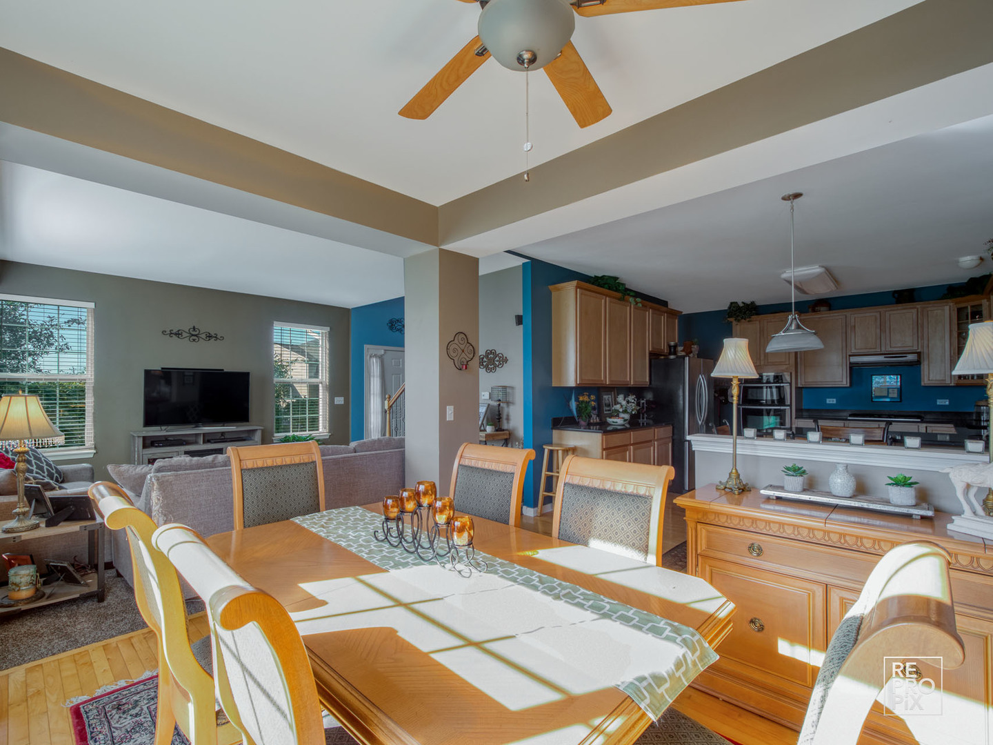 833 Oak Hollow Road Crystal Lake, IL 60014 - Photo 7 of 18