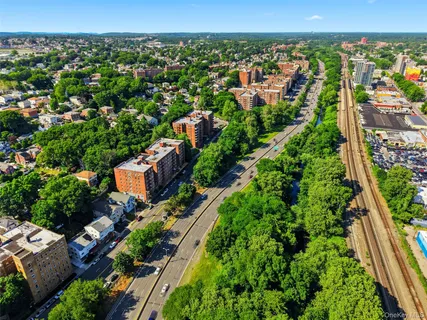 $1,400,000 | 235 Bronx River Road, Yonkers, NY 10704