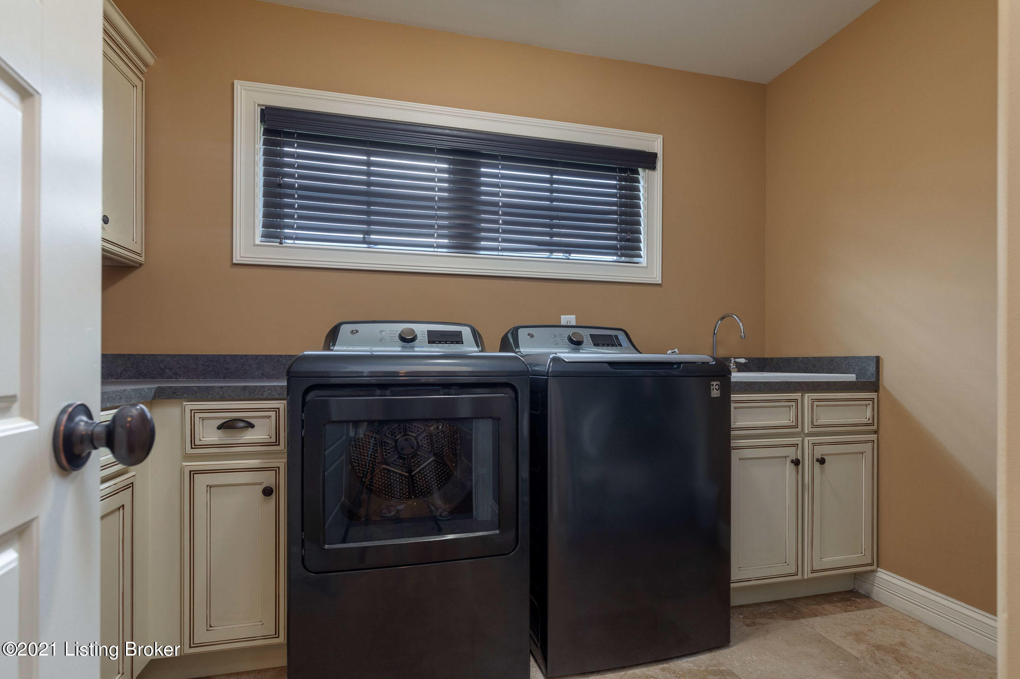 1018 Poplar Ridge Road Goshen, KY 40026 - Photo 50 of 76 Spacious laundry