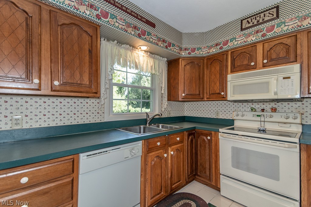 9754 Mayfield Road Chesterland, OH 44026 - Photo 19 of 30 Gallery Image 19