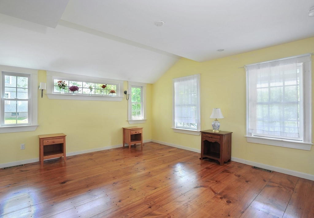 13 Fay Road Scituate, MA 02066 - Photo 12 of 34 Gallery Image 12
