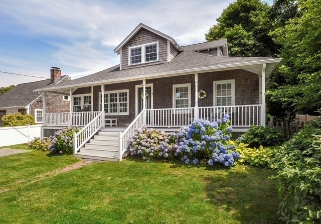 13 Fay Road Scituate, MA 02066 - Photo 3 of 34 Gallery Image 3