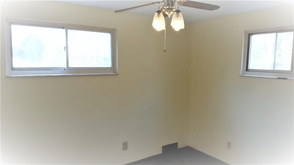 841 Rosalind Road Pittsburgh, PA 15237 - Photo 14 of 25 Gallery Image 14