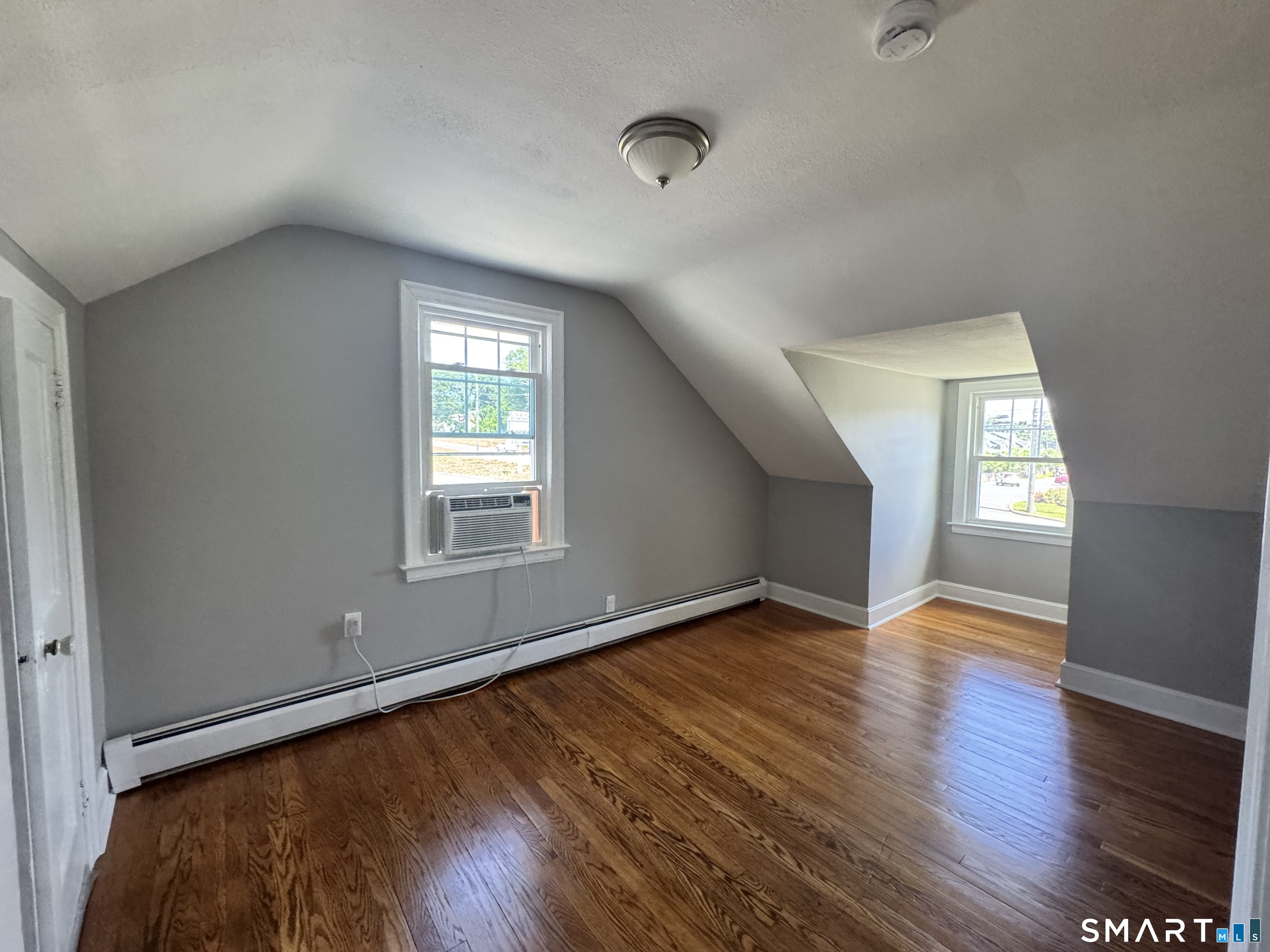 405 Wolcott Road Wolcott, CT 06716 - Photo 17 of 22