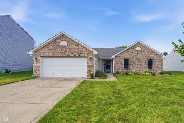 $314,500 | 6395 Avalon Boulevard, Avon, IN 46123