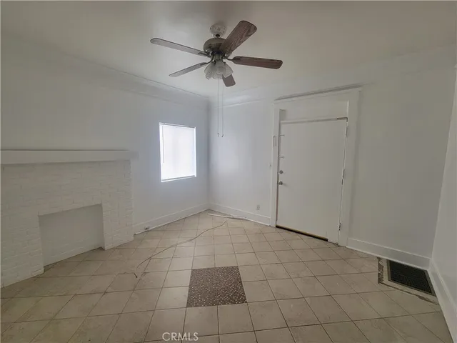 $2,000 | 2047 Cambridge Street, Unit A, Los Angeles, CA 90006