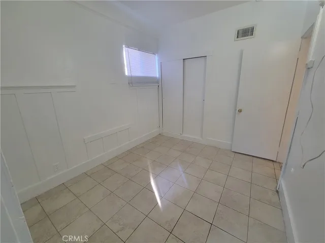 $2,000 | 2047 Cambridge Street, Unit A, Los Angeles, CA 90006