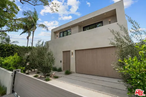 $3,995,000 | 6638 Lindenhurst Avenue, Los Angeles, CA 90048