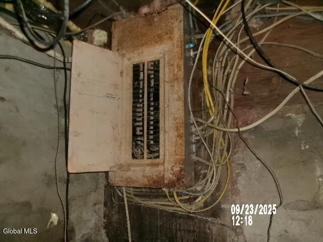 $94,500 | 114 Steuben Street, Esperance, NY 12066