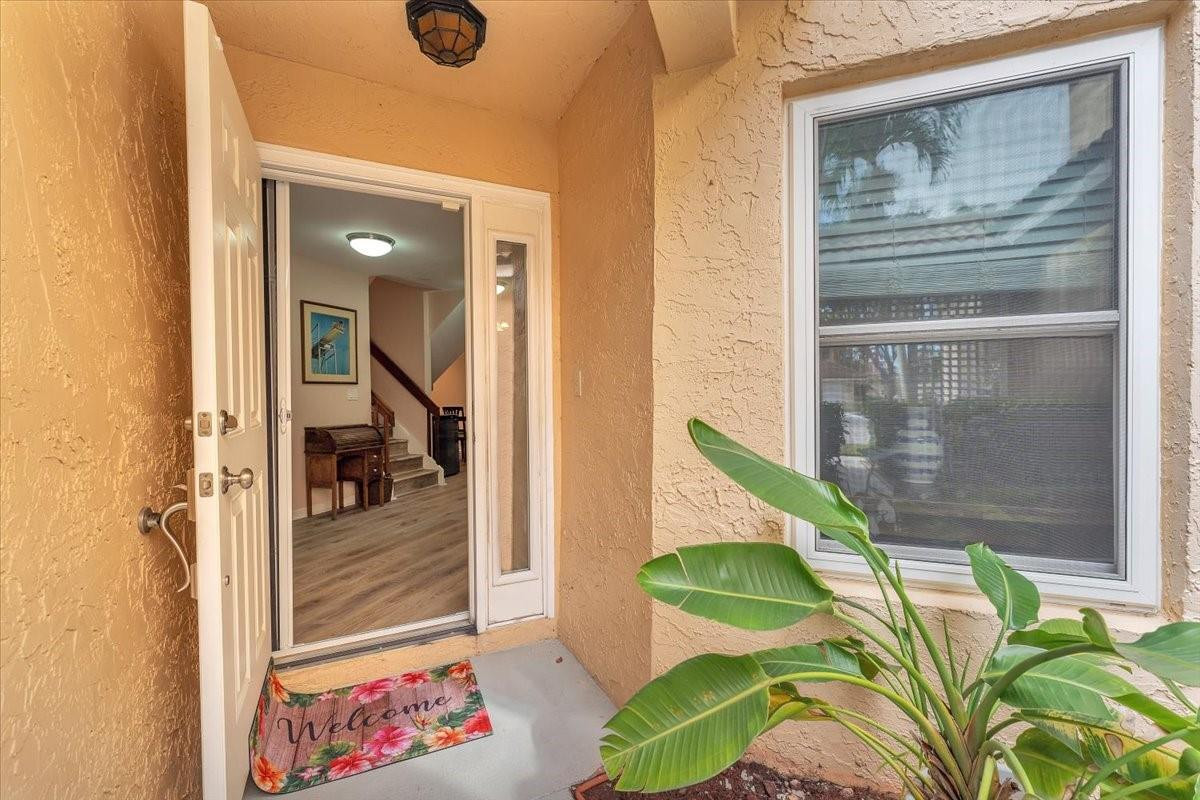 23181 Fountain View Drive, Unit D Boca Raton, FL 33433 - Photo 4 of 49 Photo 4