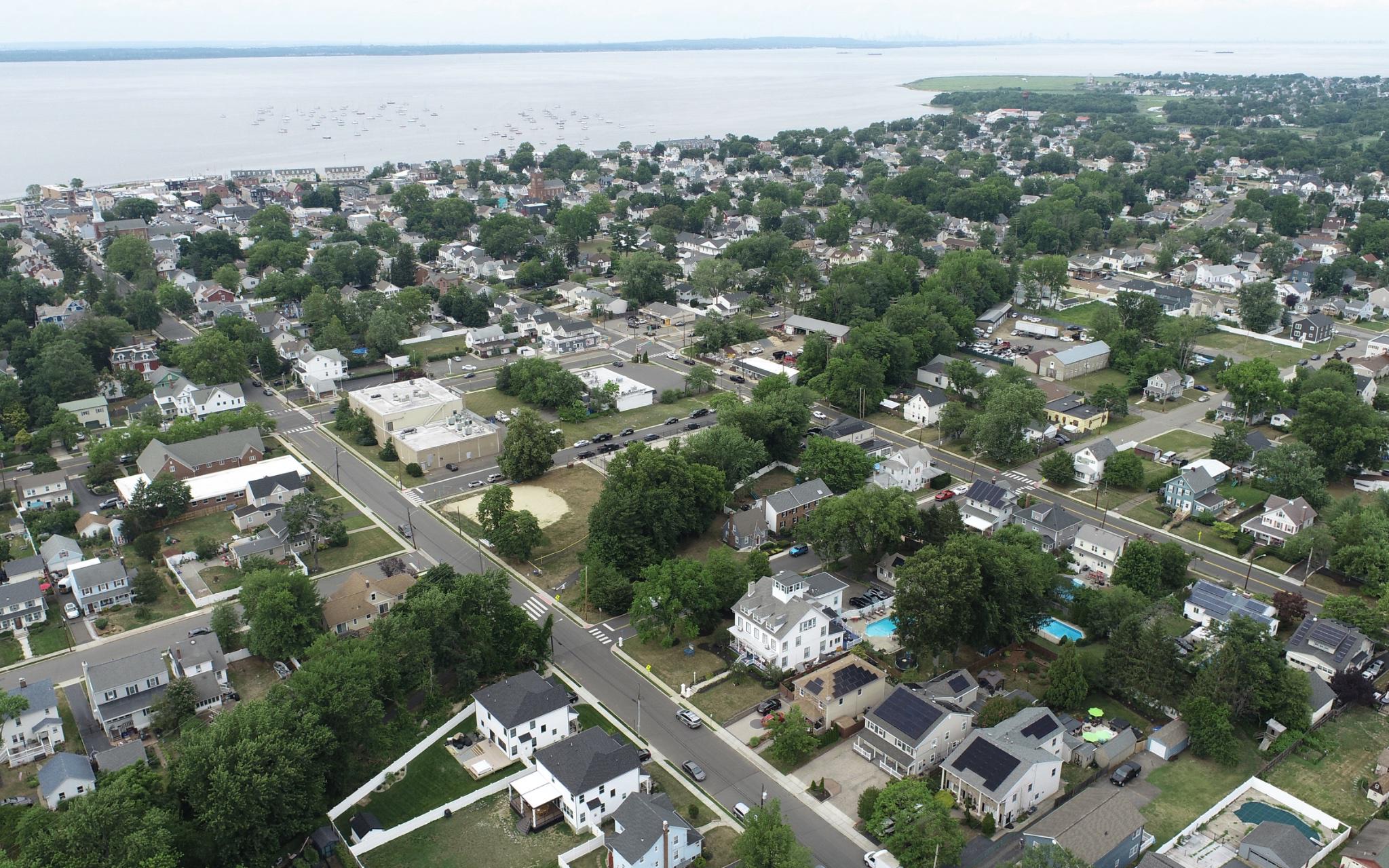 209 Main Street Keyport, NJ 07735 - Photo 8 of 62