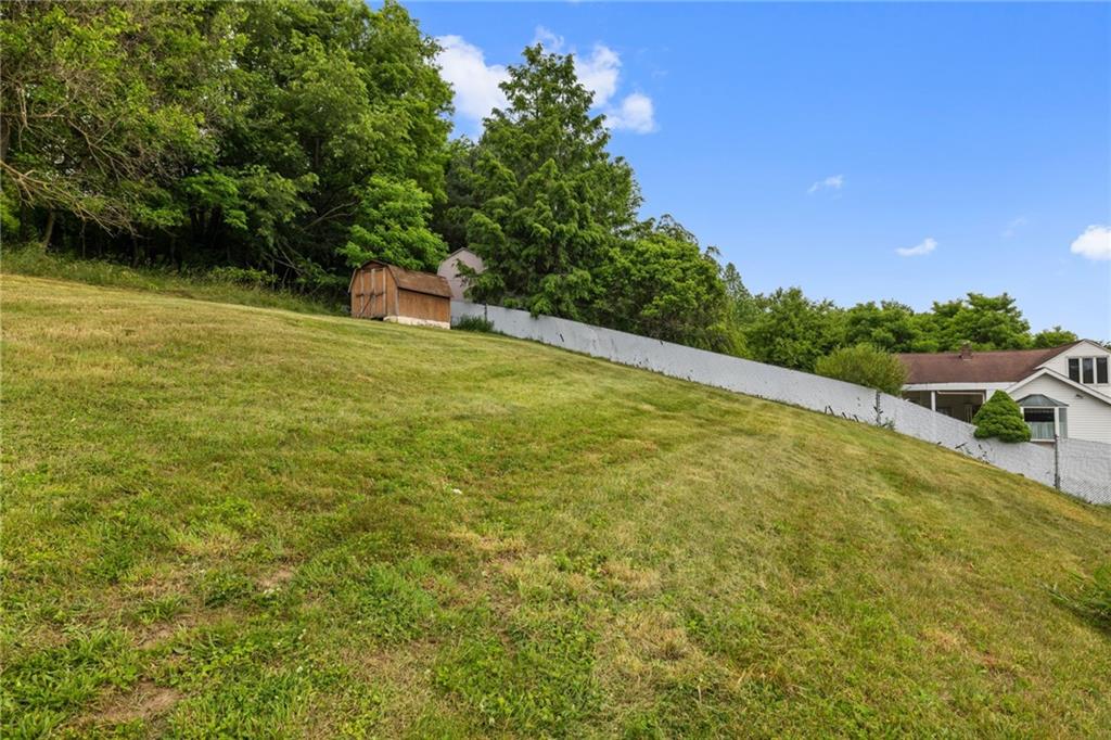 112 Chestnut Place Irwin, PA 15642 - Photo 25 of 32
