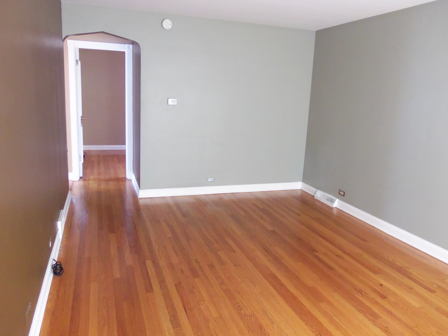 4146 Maple Avenue Brookfield, IL 60513 - Photo 7 of 13