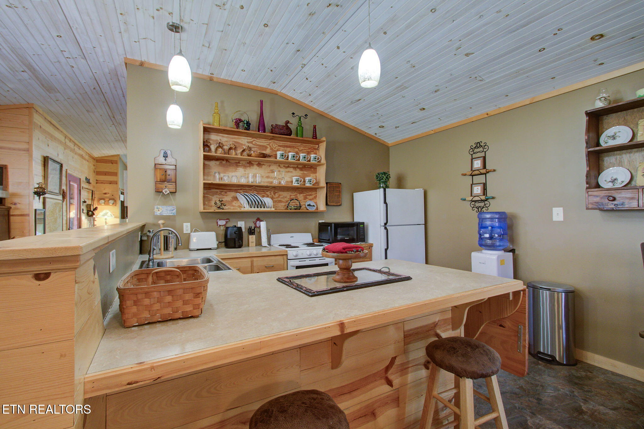 1324 Huskey Branch Road Walland, TN 37886 - Photo 20 of 37 IMG_5998