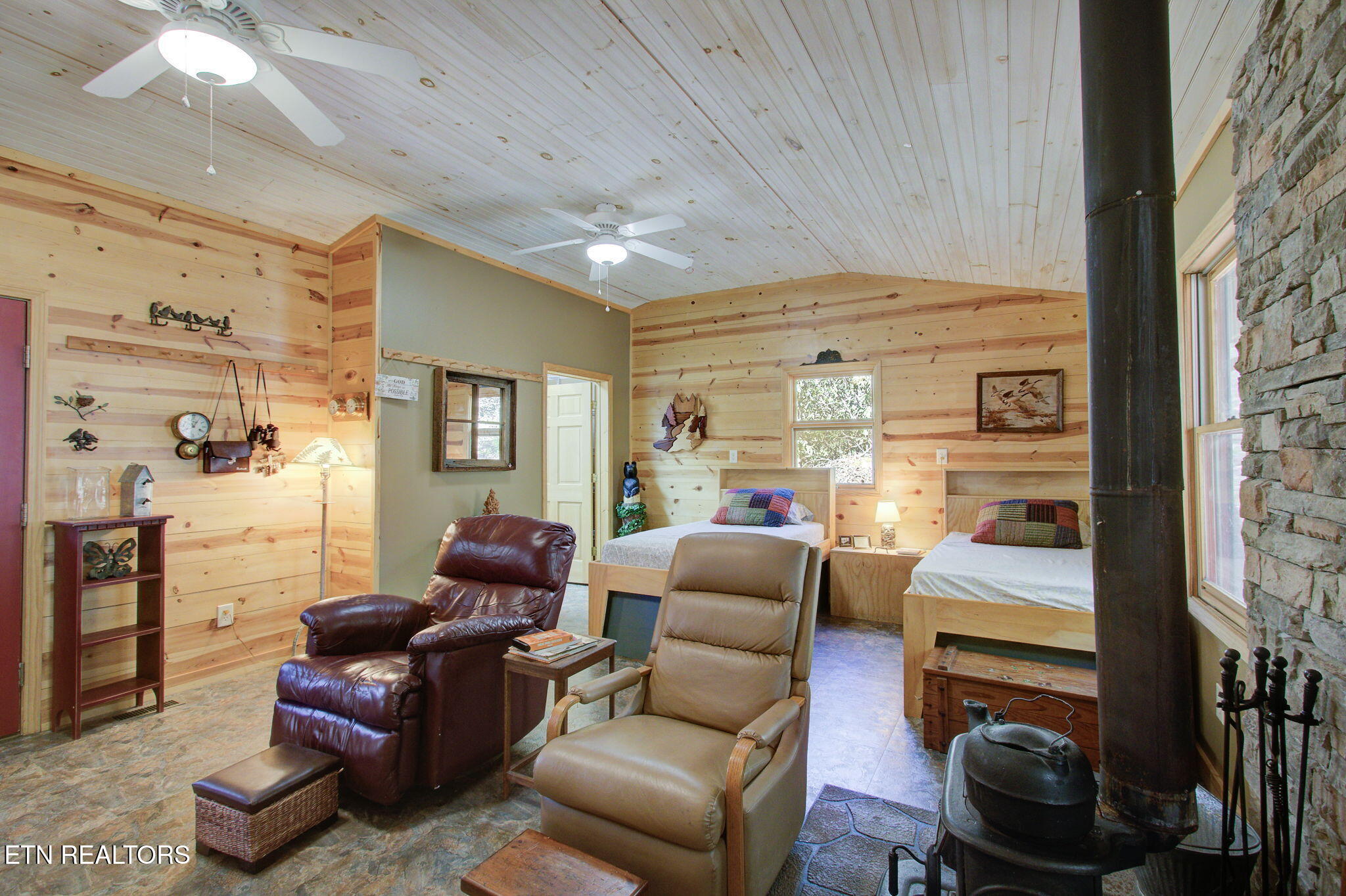 1324 Huskey Branch Road Walland, TN 37886 - Photo 27 of 37 IMG_5965 (1)