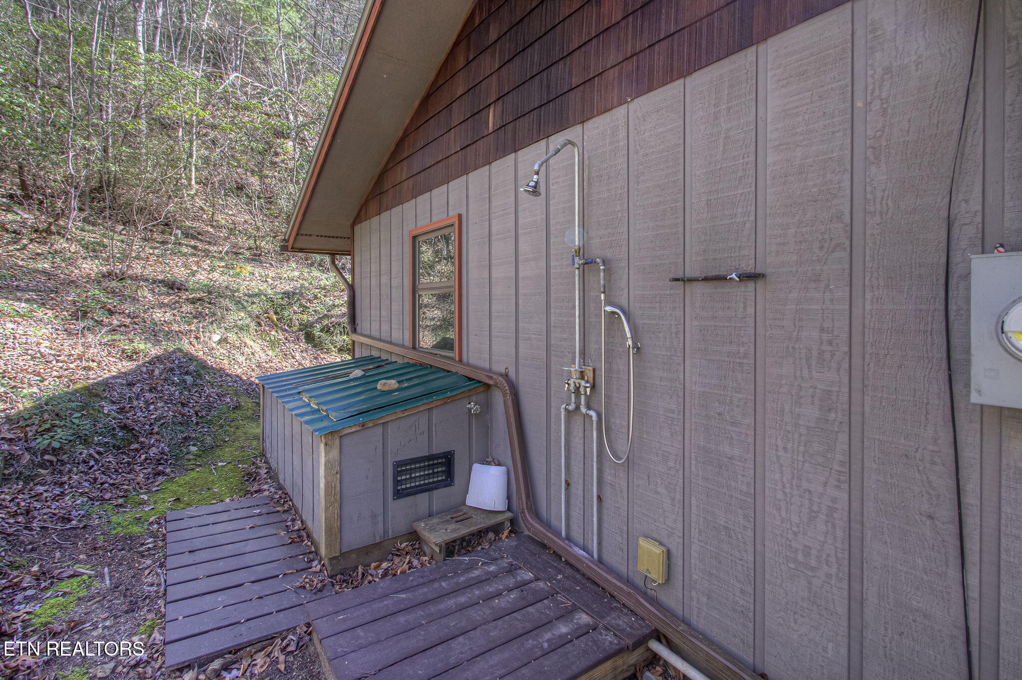 1324 Huskey Branch Road Walland, TN 37886 - Photo 6 of 37 IMG_6049 (1)